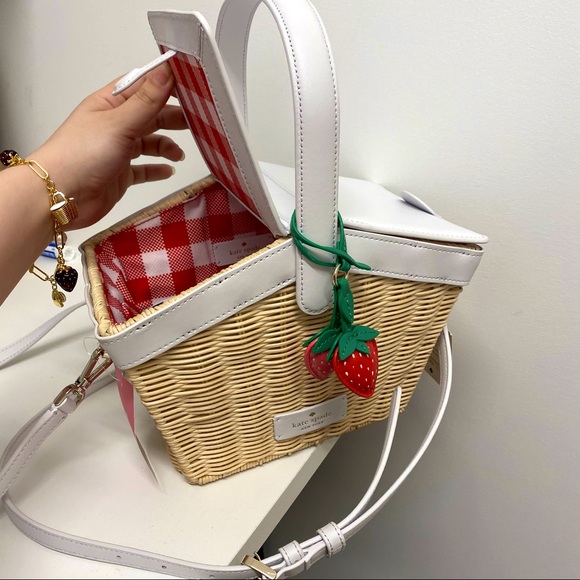 Kate Spade Strawberry Basket Lined Gingham Picnic Wicker Basket Satchel - Picture 2 of 8